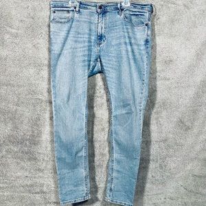 Hollister Jean W36 x L32